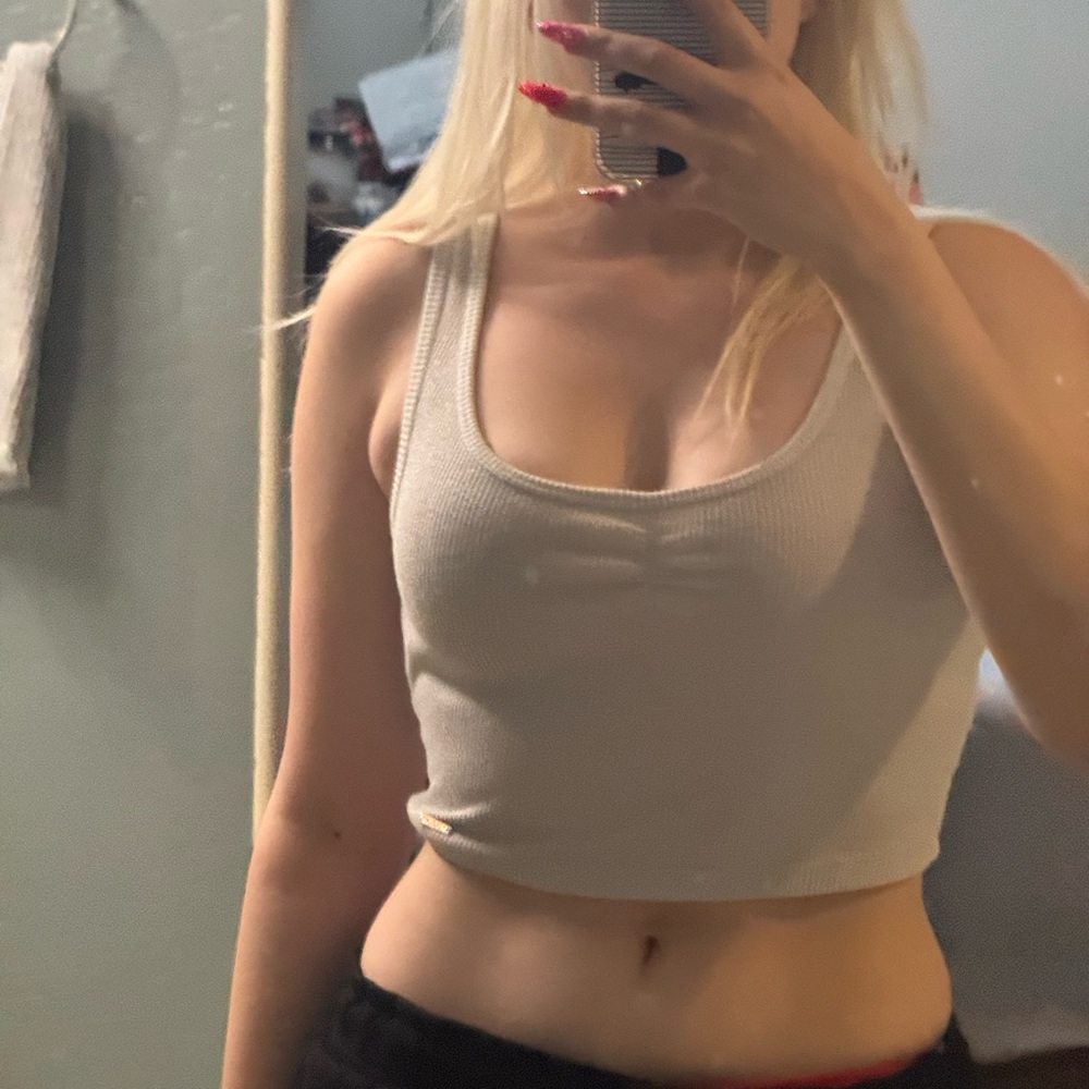 White Ribbed Tank Top - Picture 4 of 5